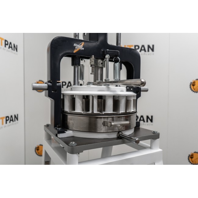 Manual Dough Divider