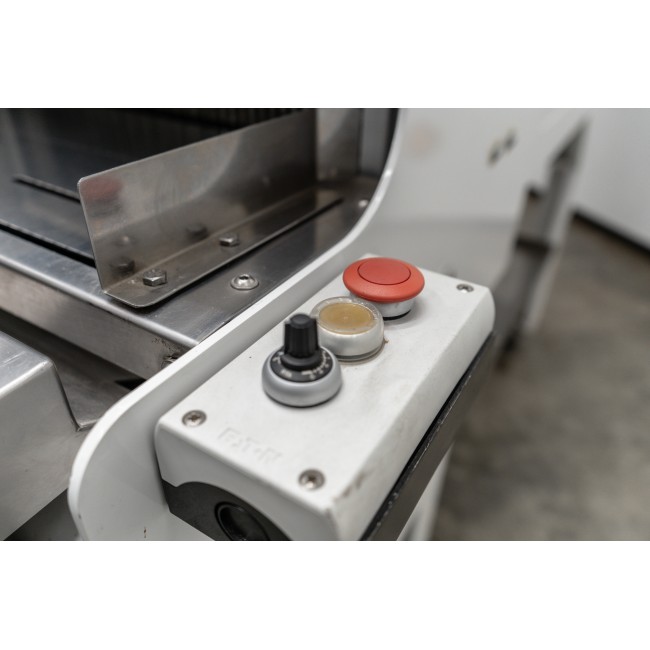 Automatic slicer 11mm thickness