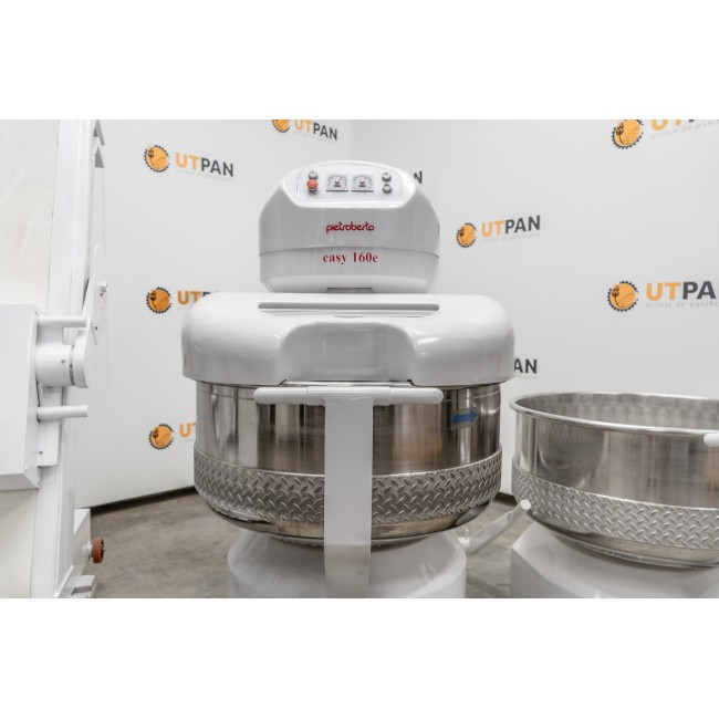 Malaxor spiral Pietroberto Easy E 160 cu 3 cuve detasabile si ridicator rasturnator