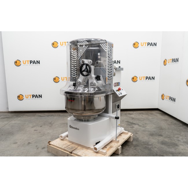 Plunging arm mixer Domino TUFF 45