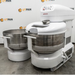 Malaxor spiral PIETROBERTO EASY E250 cu doua cuve detasabile