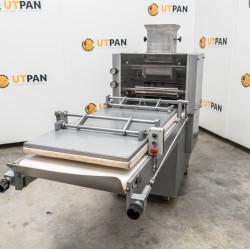 Long bread moulder